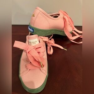 ⭐️ Host Pick ⭐️ NWOT Kate Spade/Keds Pink Sneakers with Green Soles.